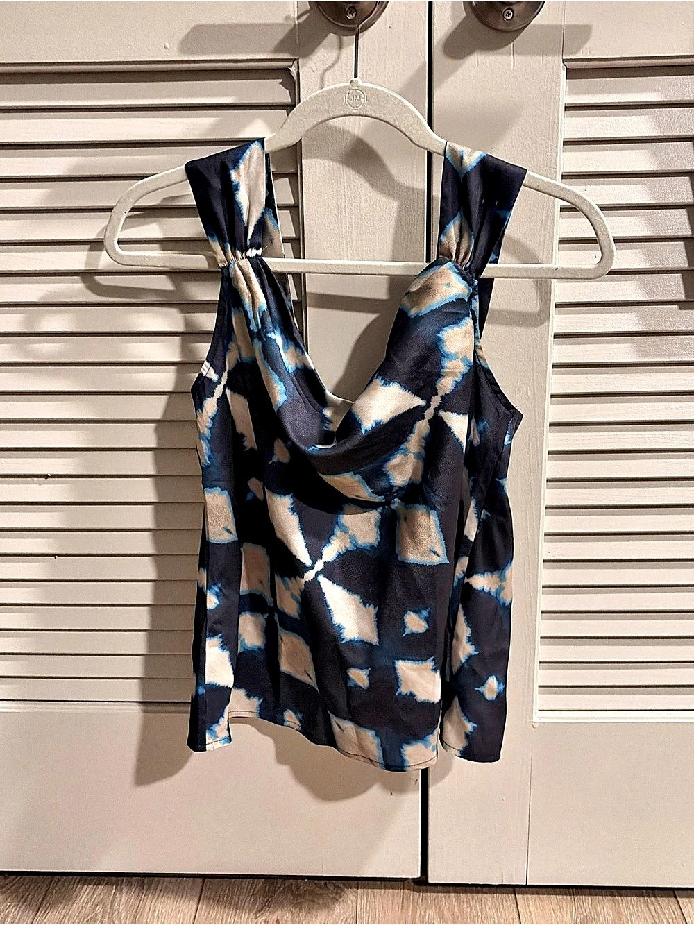 Brand New Banana Republic Cowl-Neck Top Abstract Blue & White Size Small